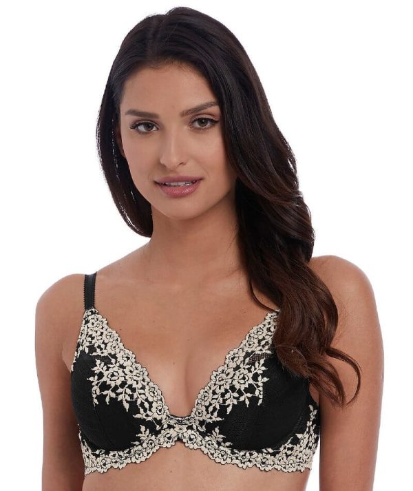 Wacoal Embrace Lace Plunge Underwire Bra - Black Online Hot Sale