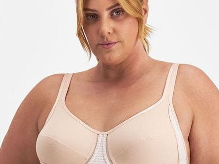 Berlei Electrify Underwire Sports Bra - Nudeglow on Sale